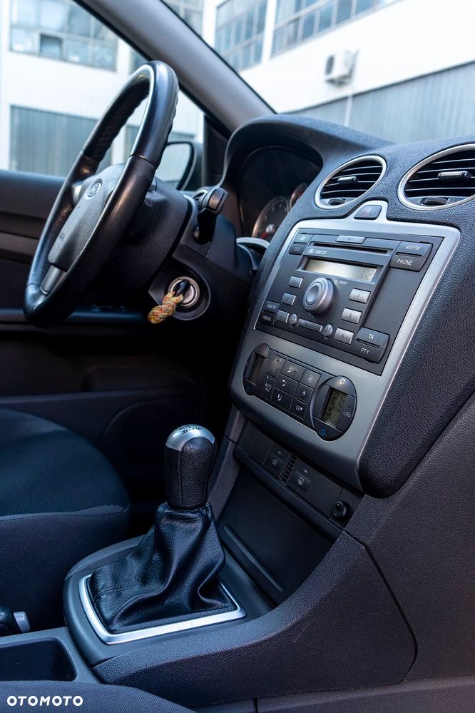 Ford Focus 1.6 Ti-VCT FX Silver / Silver X - 16