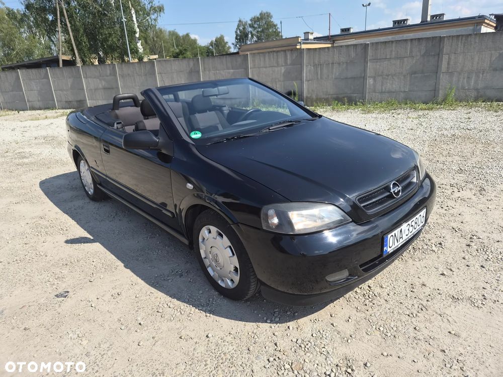 Opel Astra 1.6 - 9