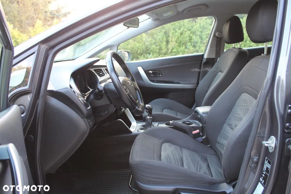 Kia Ceed 1.4 CVVT Attract - 10
