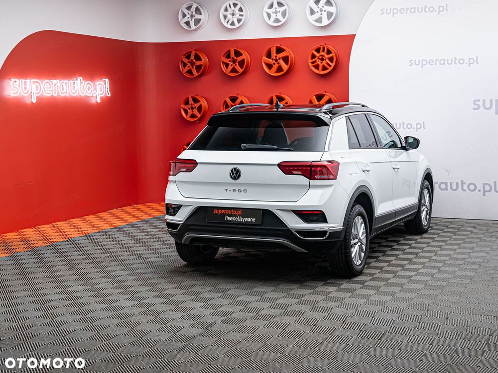 Volkswagen T-Roc - 7