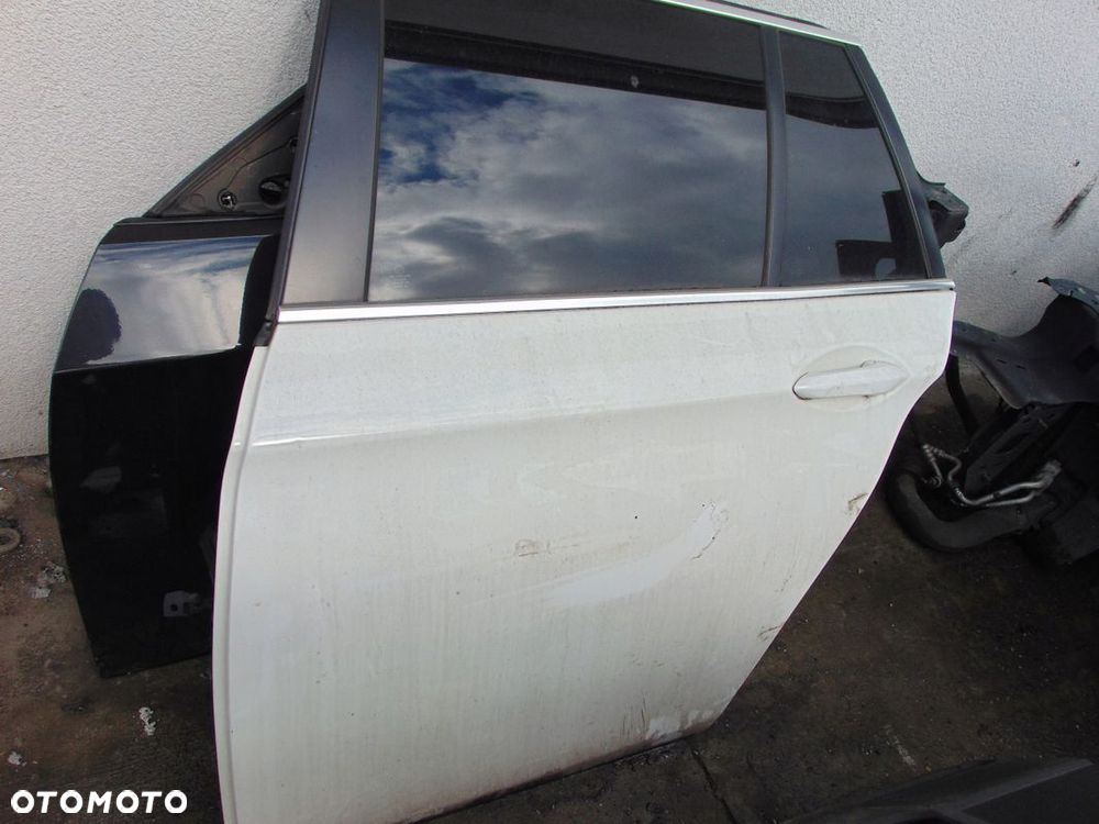 DRZWI LEWE TYŁ TYLNIE TYLNE BMW F11 - 2