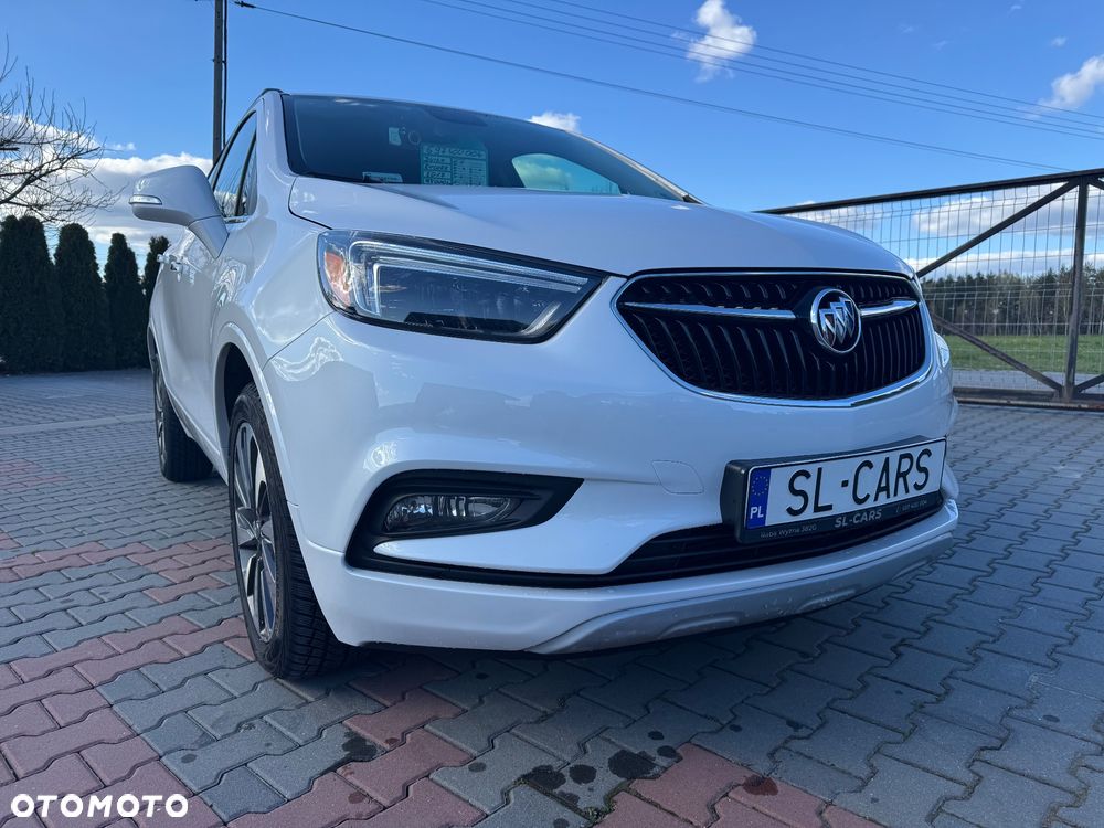 Buick Encore - 2