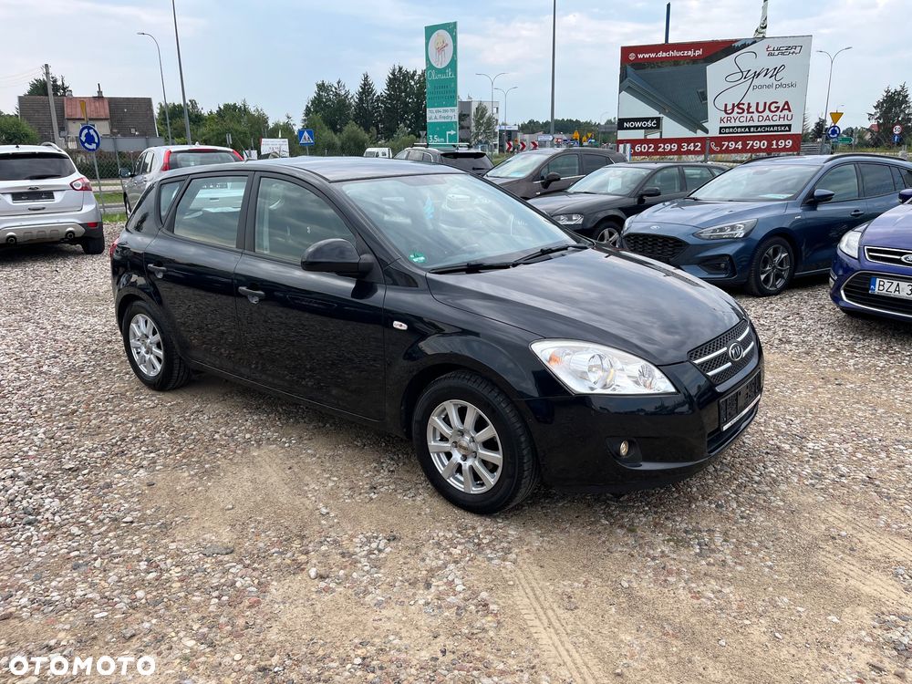 Kia Ceed 1.4 CVVT Attract - 34