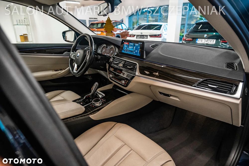BMW Seria 5 520d xDrive Luxury Line - 33