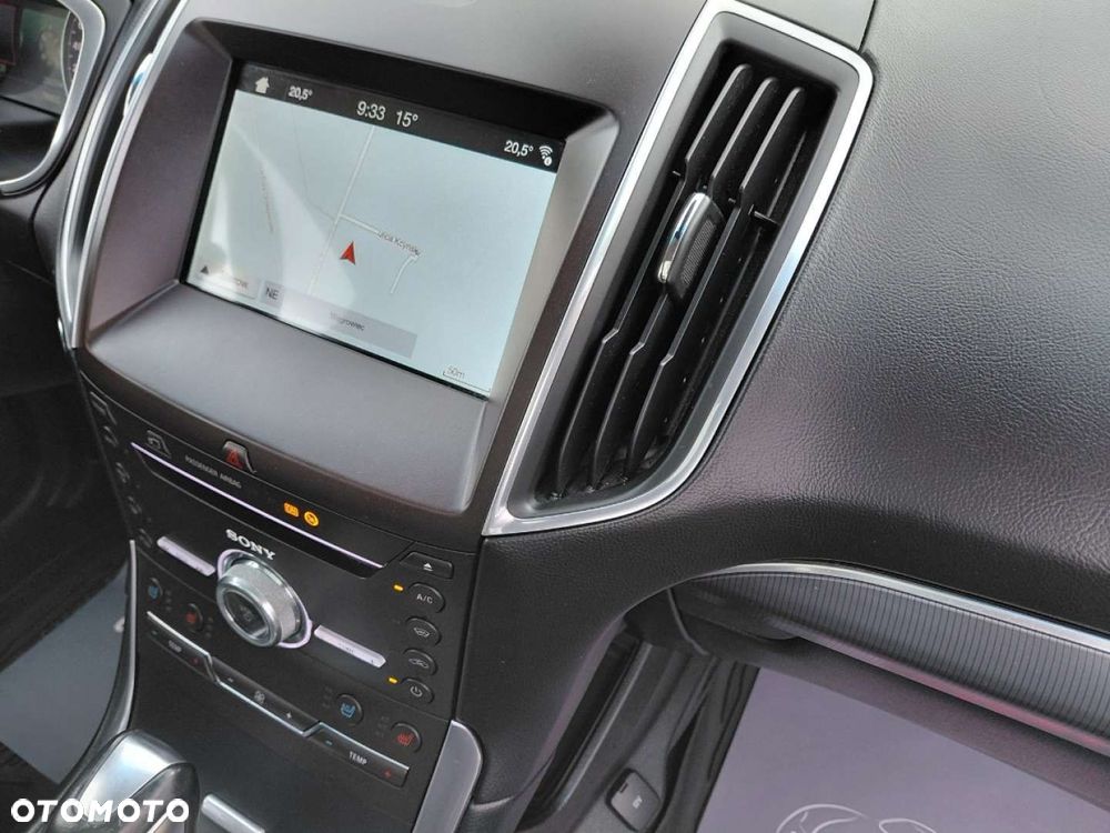 Ford Edge - 18