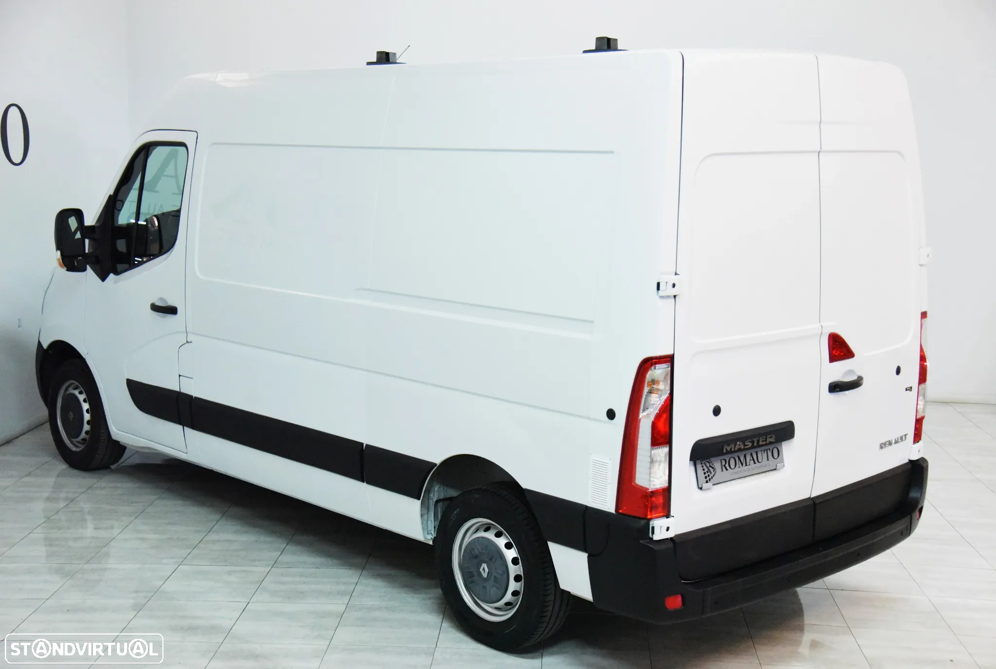 Renault Master 2.3 dCi L2 H2 3.5T IVA DEDUTIVEL - 7