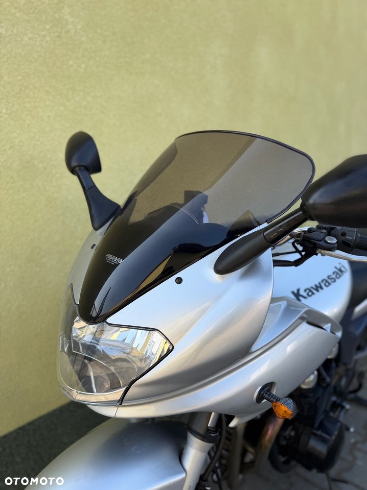 Kawasaki ZR - 27