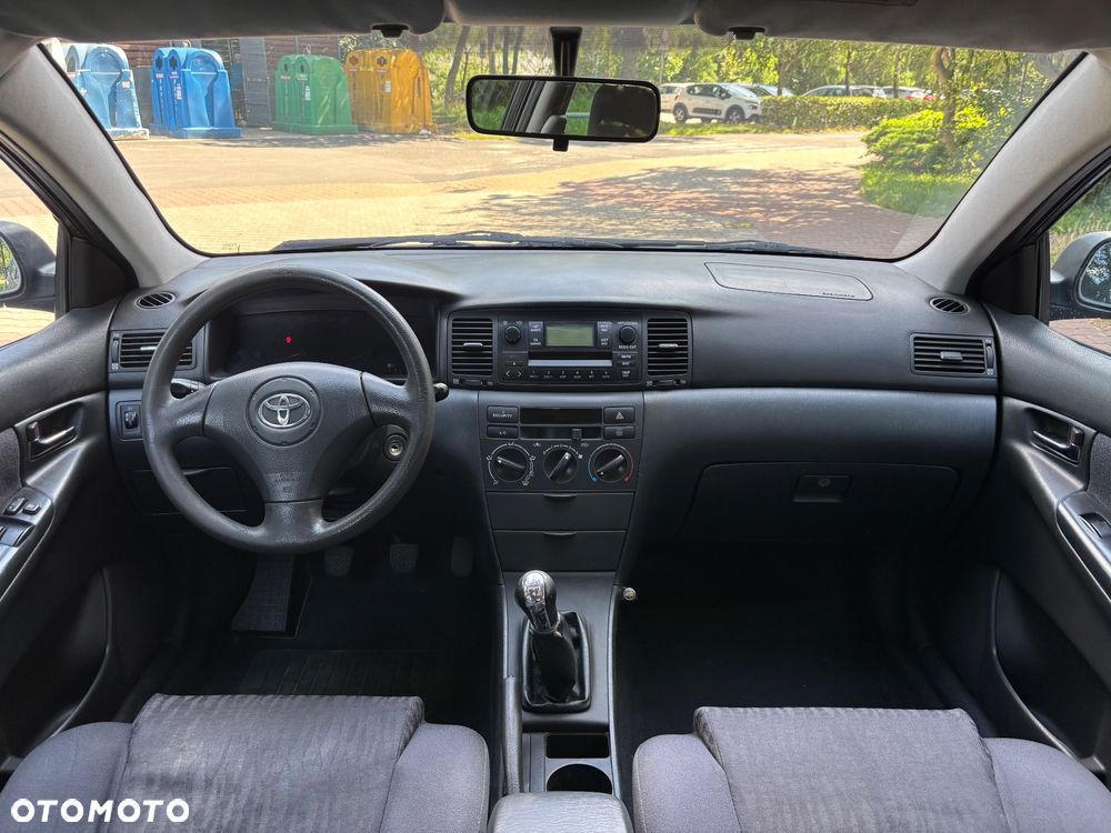 Toyota Corolla 1.4 VVT-i Base - 21