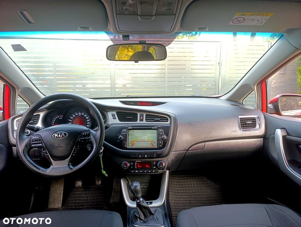 Kia Ceed 1.4 Comfort + - 11