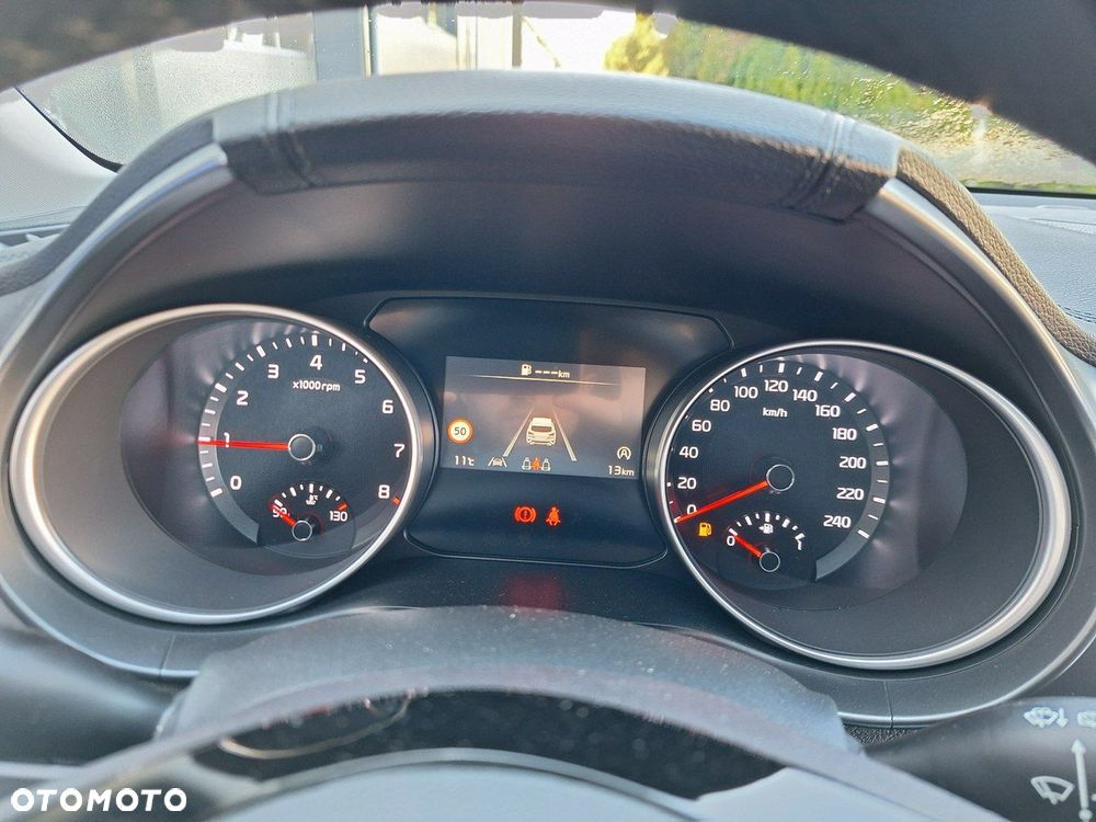 Kia XCeed - 15