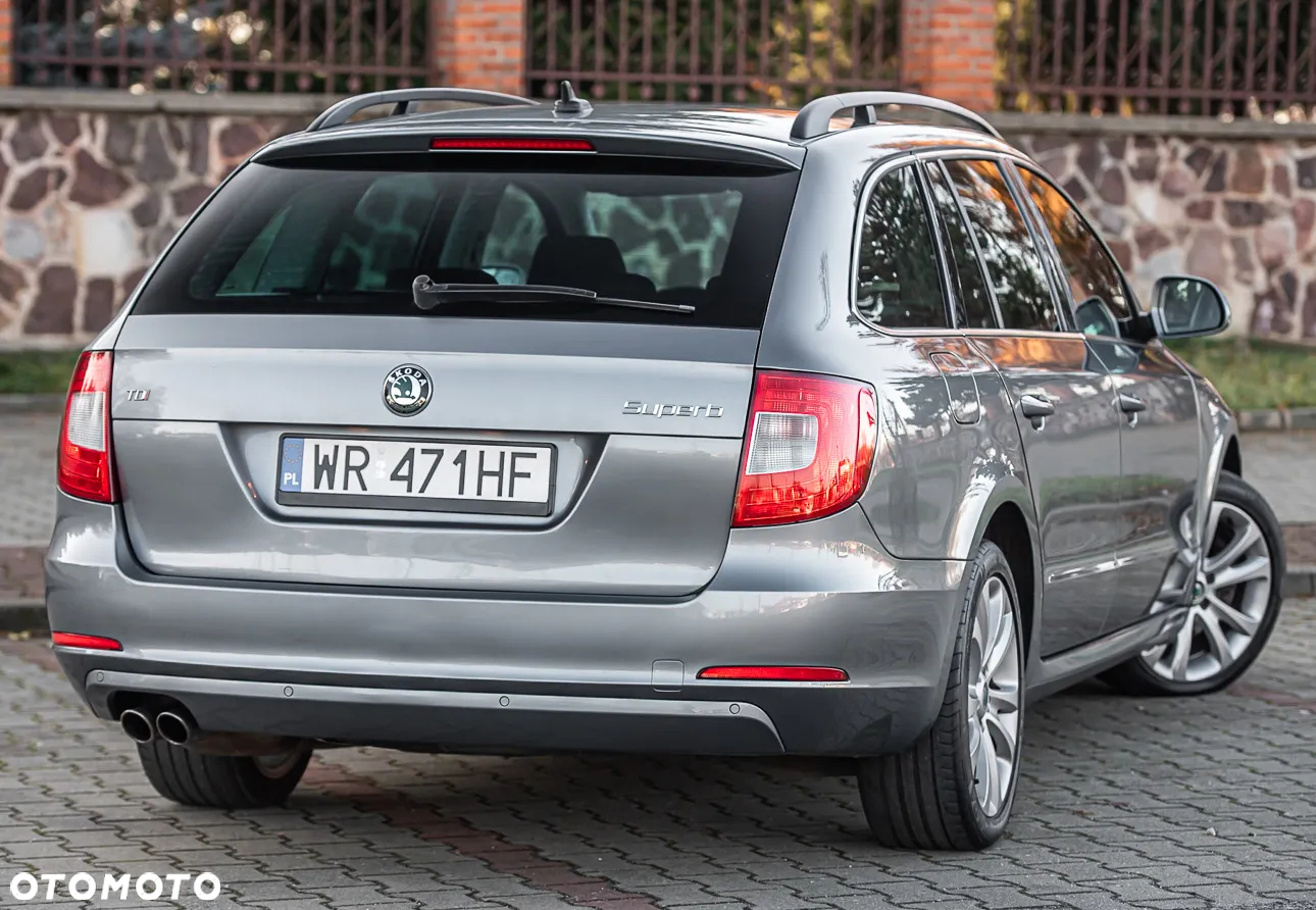 Skoda Superb - 11
