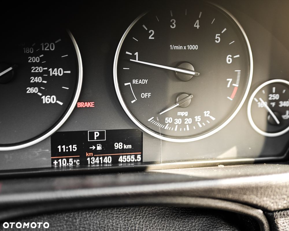 BMW Seria 3 320i xDrive Edition Luxury Line Purity - 15