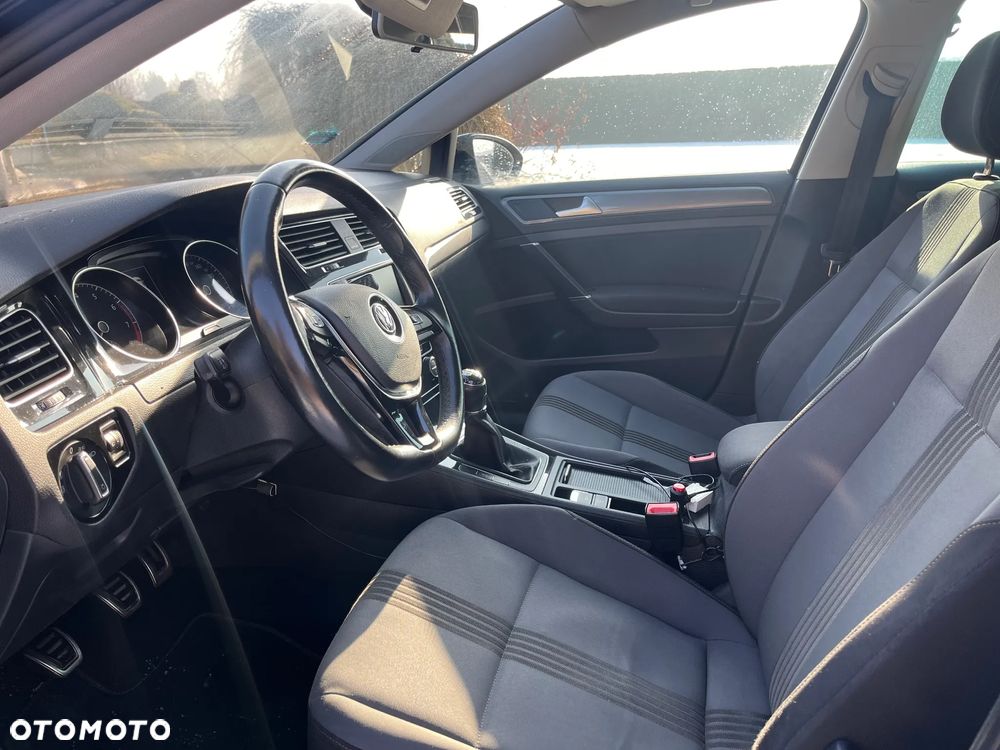 Volkswagen Golf 1.2 TSI BMT Trendline - 7