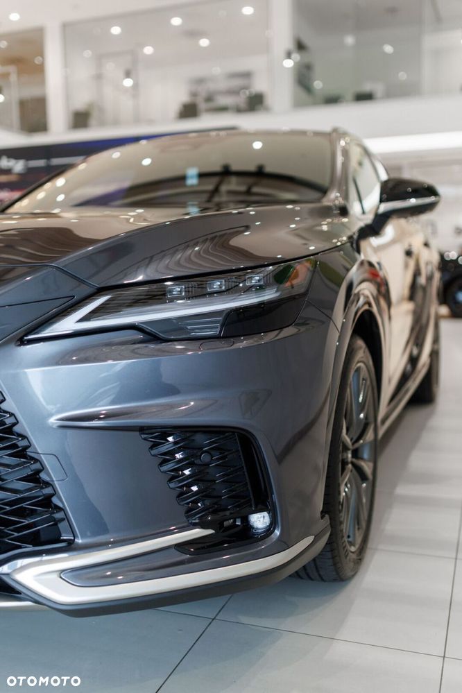 Lexus RX 350h F Sport Design - 13