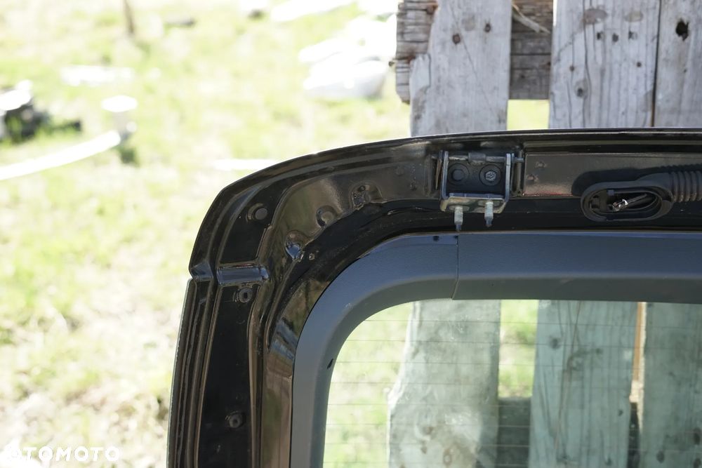 Klapa bagażnika tył Ford C-Max Mk.2 FA - 12