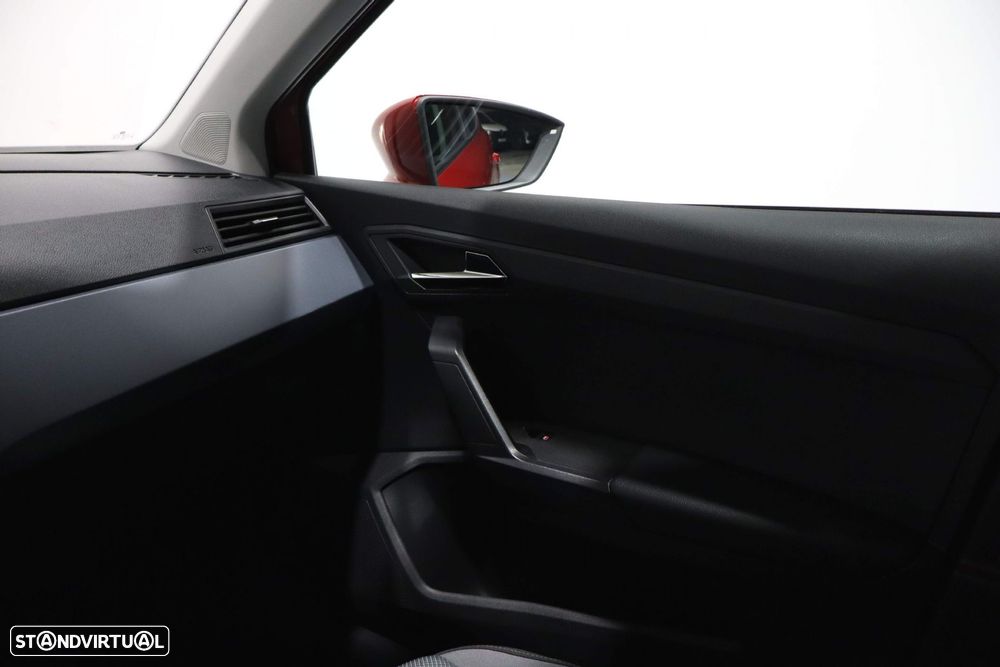 SEAT Arona 1.0 TSI Xperience DSG - 36