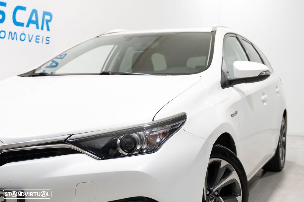 Toyota Auris Touring Sports - 4