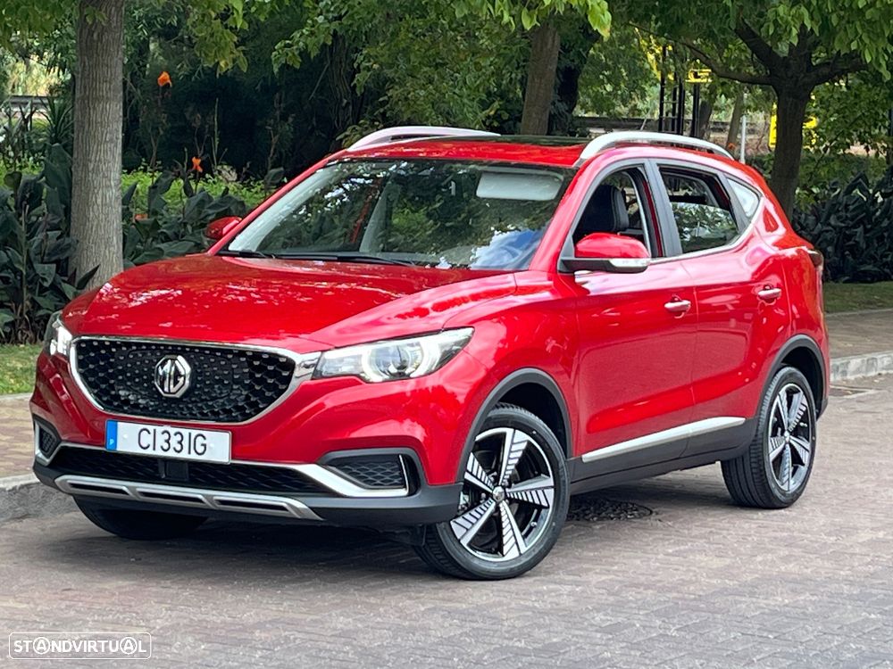 MG ZS Luxury - 2
