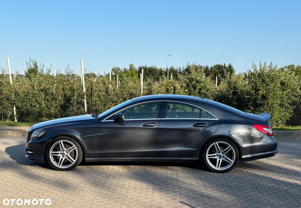 Mercedes-Benz CLS 350 CDI 4-Matic BlueEff - 2