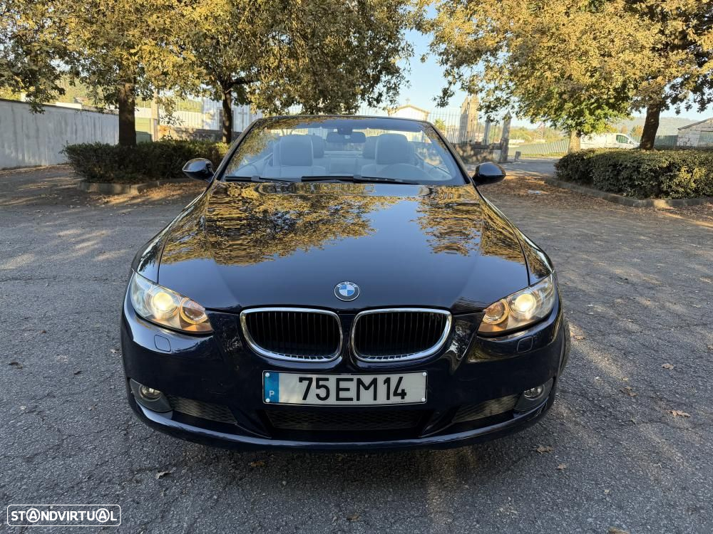 BMW 320 i Cabrio - 4