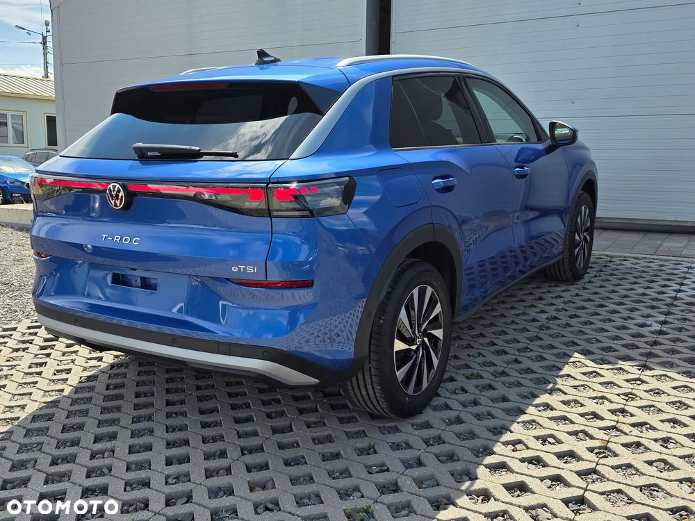 Volkswagen T-Roc 1.5 eTSI Style DSG - 8
