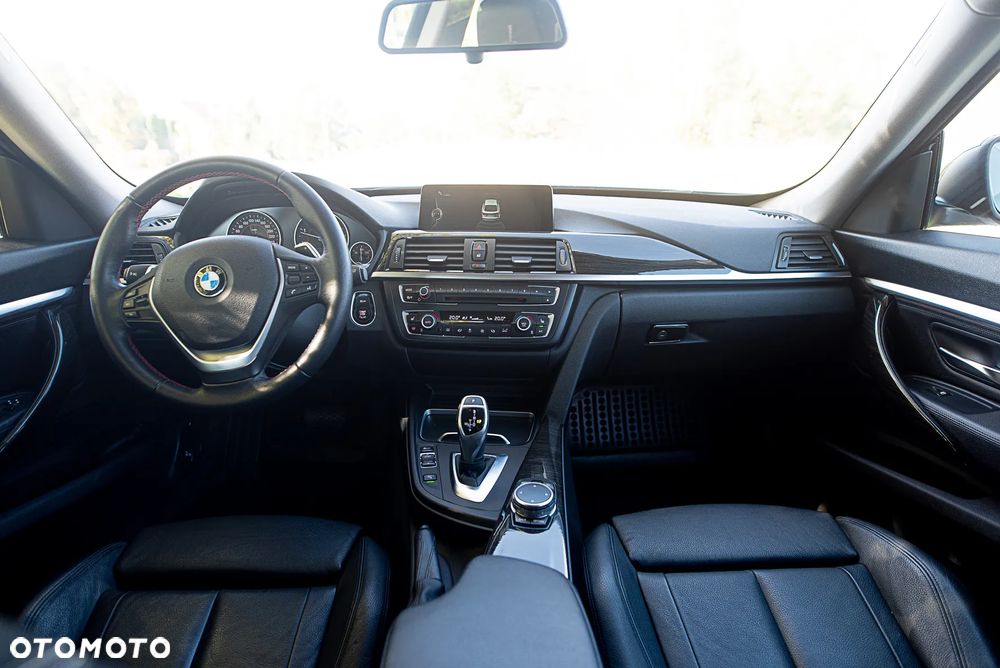 BMW 3GT 320d xDrive Sport - 15