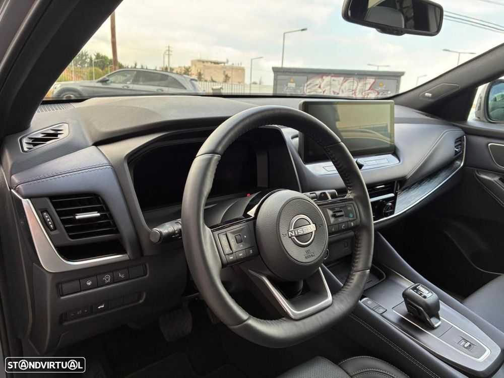 Nissan Qashqai 1.3 DIG-T Tekna SKY Xtronic - 11
