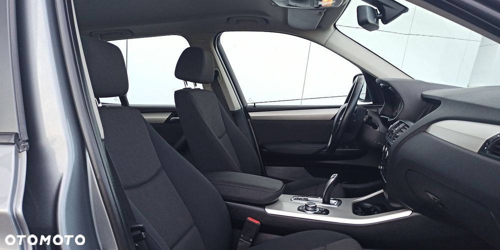 BMW X3 xDrive20d - 29