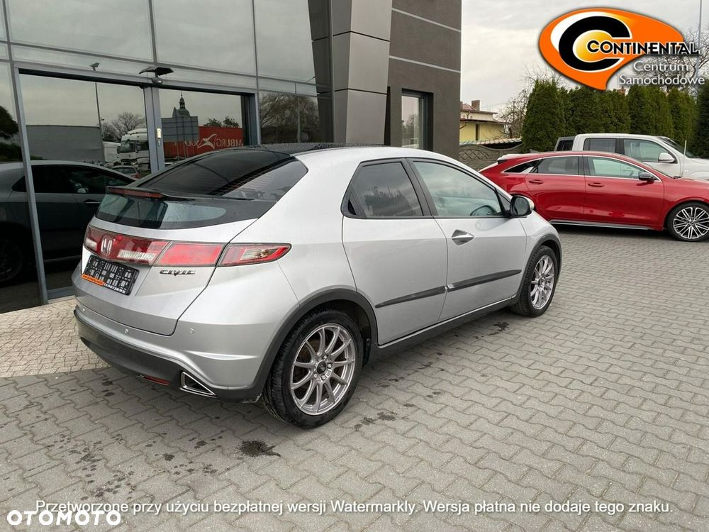Honda Civic - 4