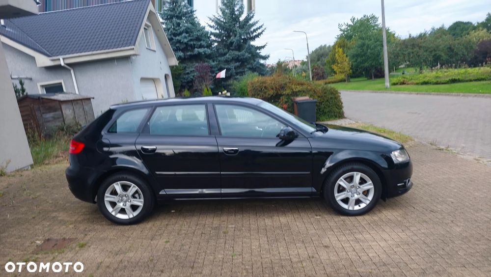 Audi A3 Sportback 1.6 TDI (clean diesel) S tronic Attraction - 34