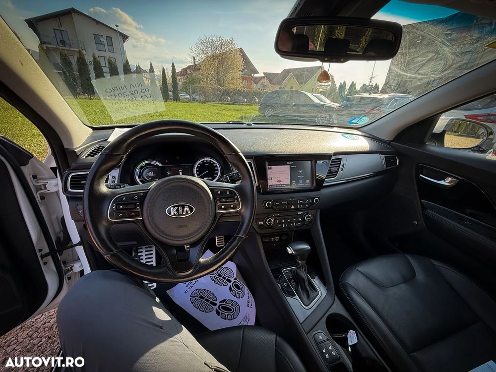 Kia Niro 1.6 GDI 2WD Aut. Edition 7 - 11