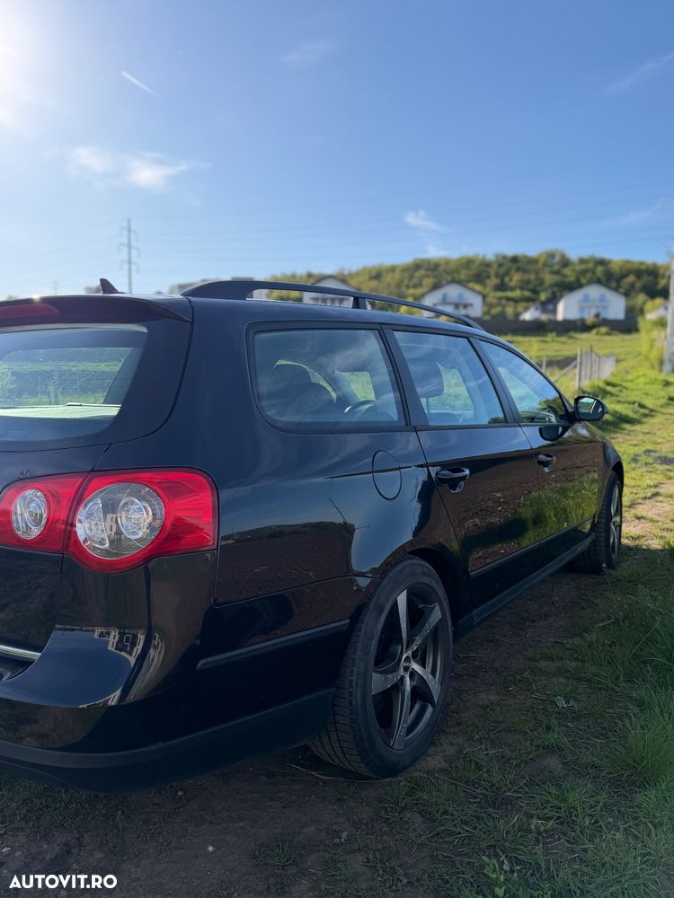 Volkswagen Passat 1.9 TDI Individual - 4