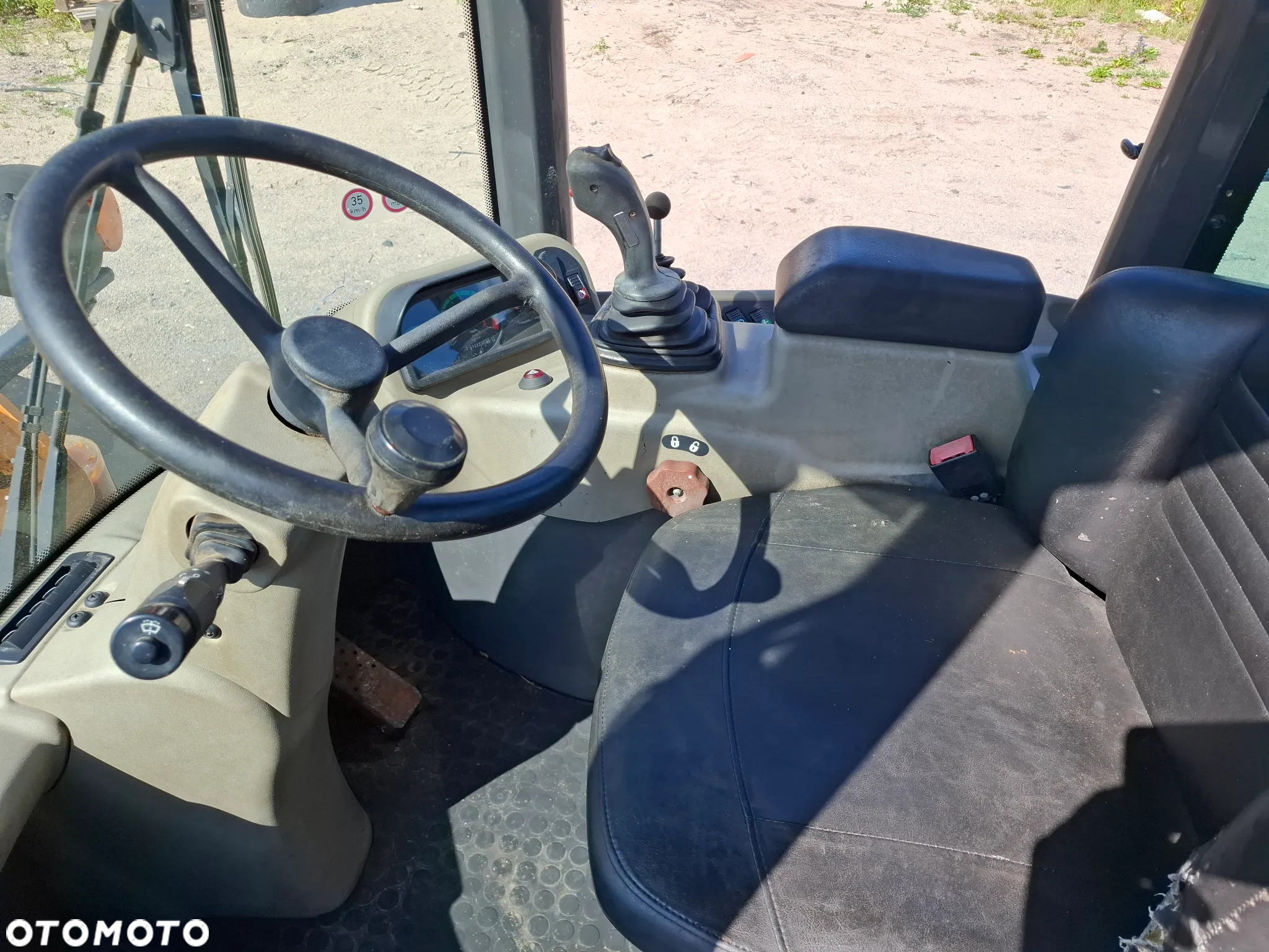 JCB 409 - 10