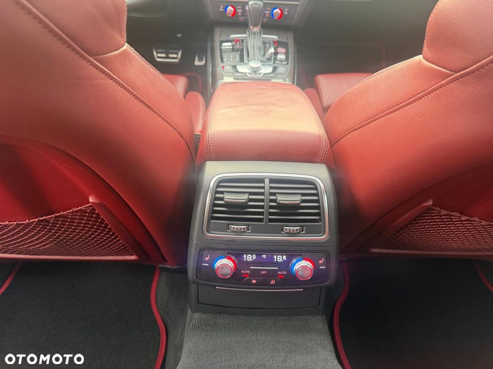 Audi S7 Sportback Standard - 35