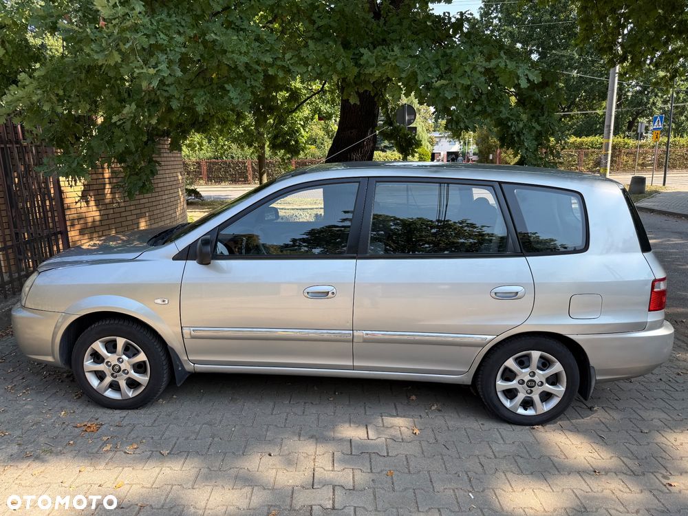 Kia Carens 1.6 / Tour - 2