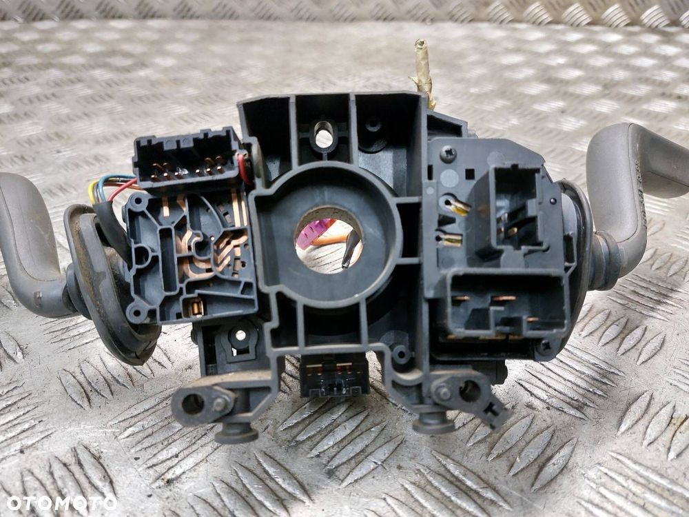 MANETKA PRZEŁĄCZNIK ZESPOLONY TAŚMA VOLVO V40 I LIFT 30889364 30623470 - 7