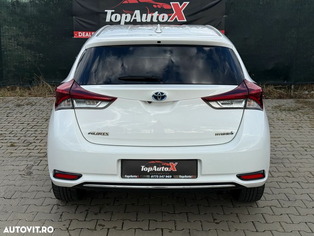Toyota Auris 1.8 VVT-i Automatik Team Deutschland - 15