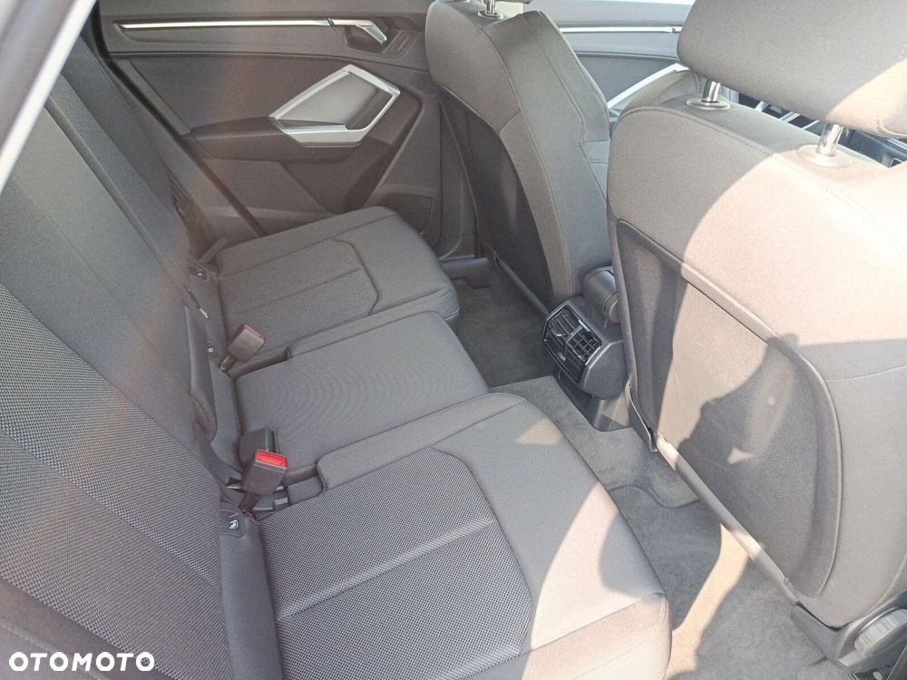 Audi Q3 Sportback - 19