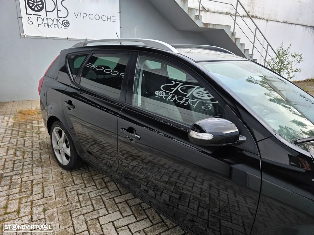 Kia Ceed SW 1.6 CRDi EX ISG - 21