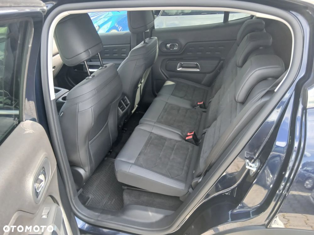 Citroën C5 Aircross 1.2 mHEV Shine eDCT6 - 16
