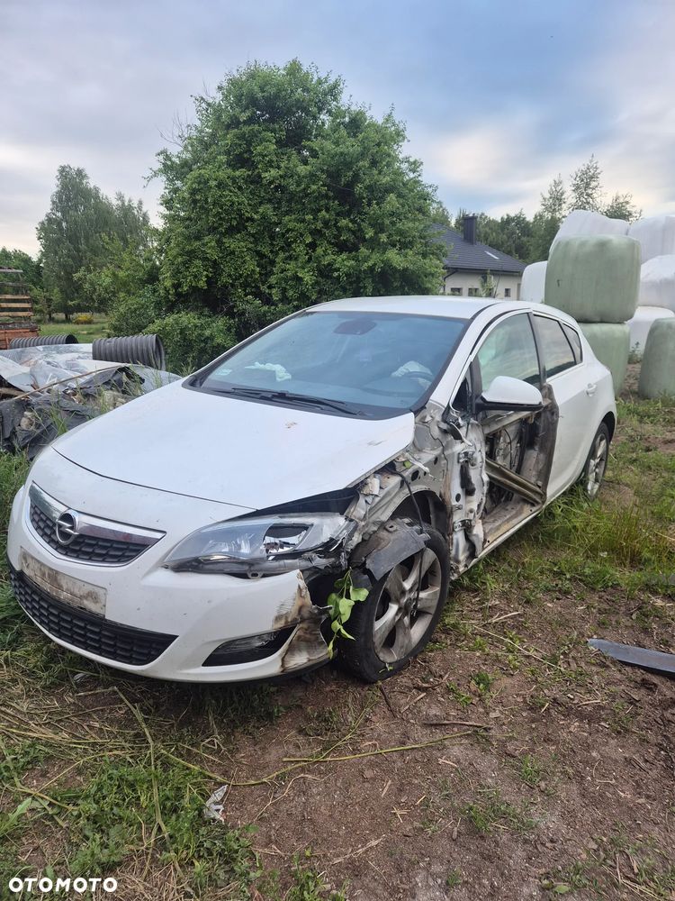 Opel Astra 1.6 Cosmo - 5