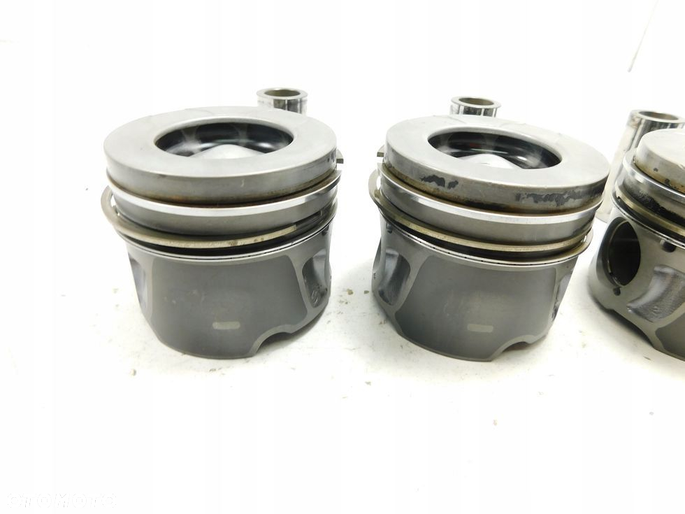 4x Tłok tłoki 2.0 HDI TDCI EURO5 Ford Peugeot Citroen C5 III C4 II 508 5008 - 5