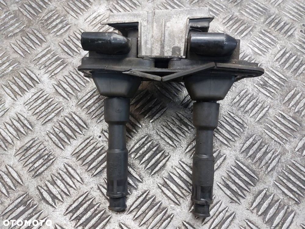 CEWKA ZAPŁONOWA AUDI A4 B5 1.8 20V 056905105A - 2