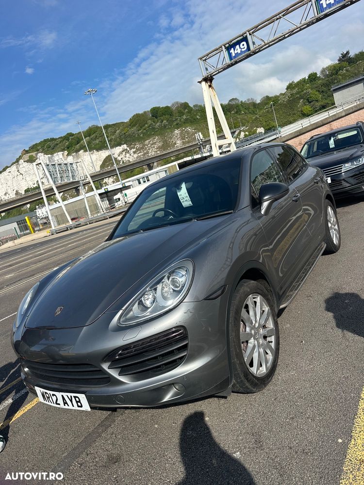 Porsche Cayenne Tiptronic S - 1