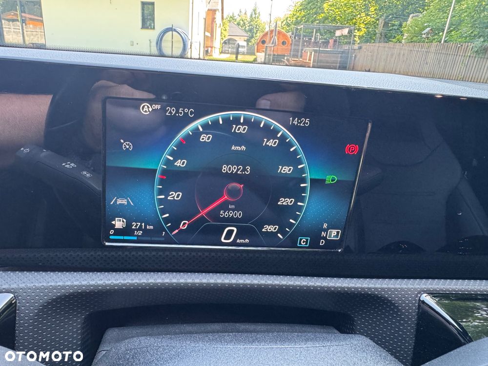 Mercedes-Benz Klasa A 250 4-Matic 7G-DCT - 11