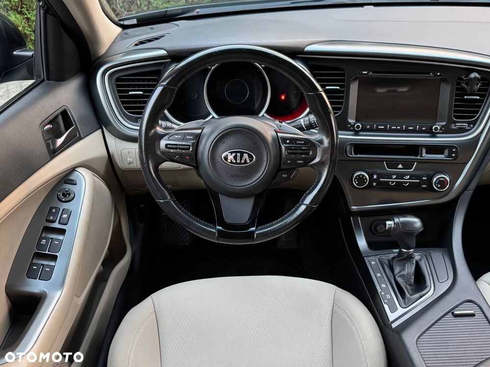 Kia Optima - 13