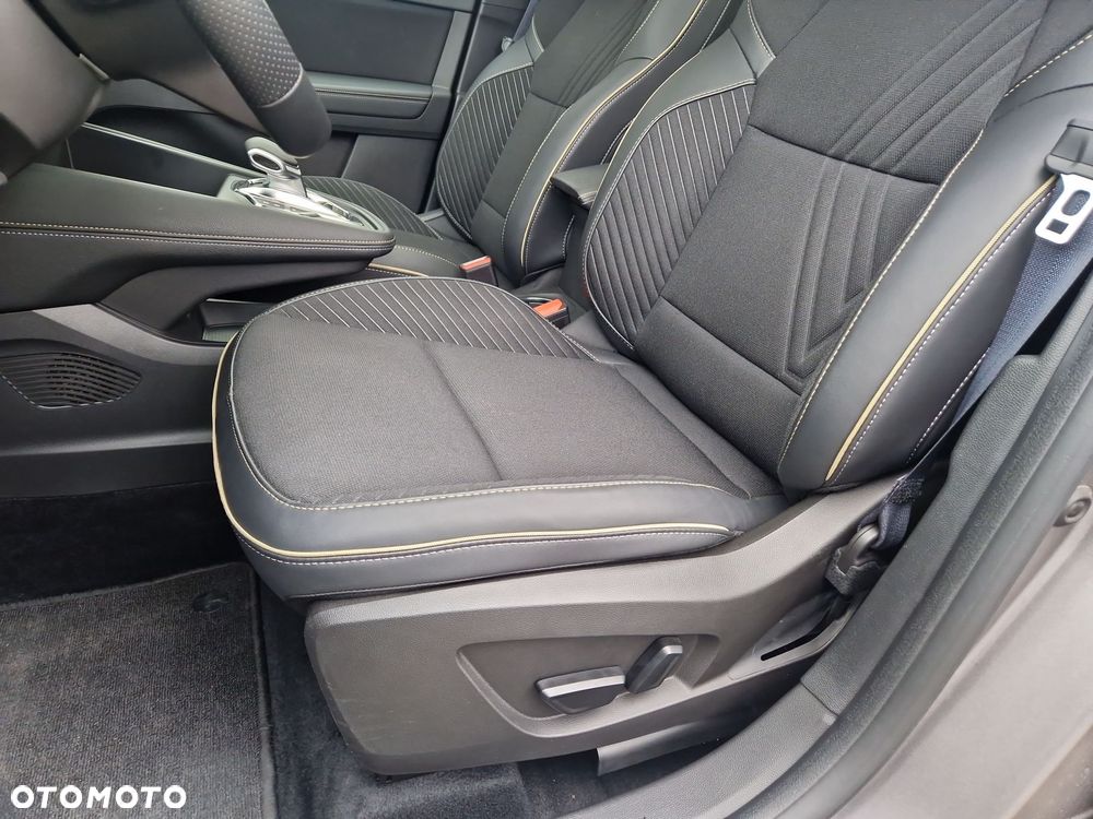 Renault Symbioz 1.6 E-Tech Full Hybrid 145 Iconic - 12