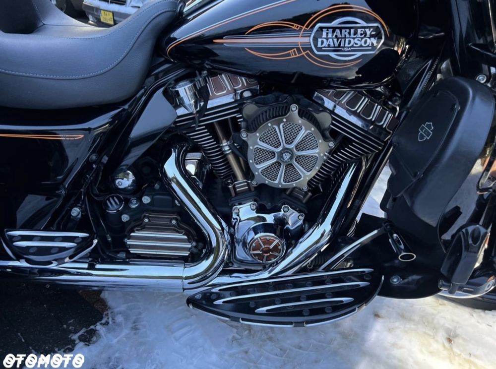 Harley-Davidson Street Glide Trike - 10