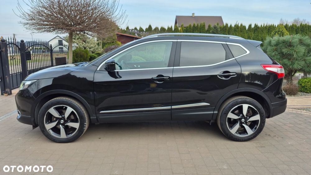 Nissan Qashqai 1.6 DIG-T 360 - 3