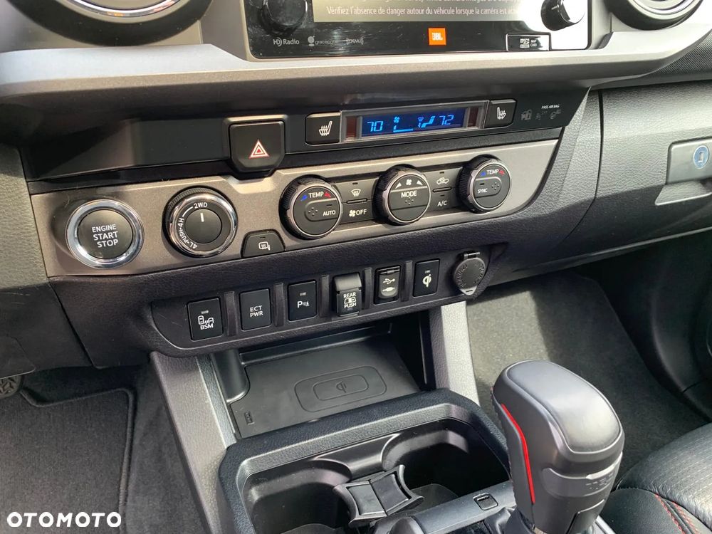 Toyota Tacoma - 17